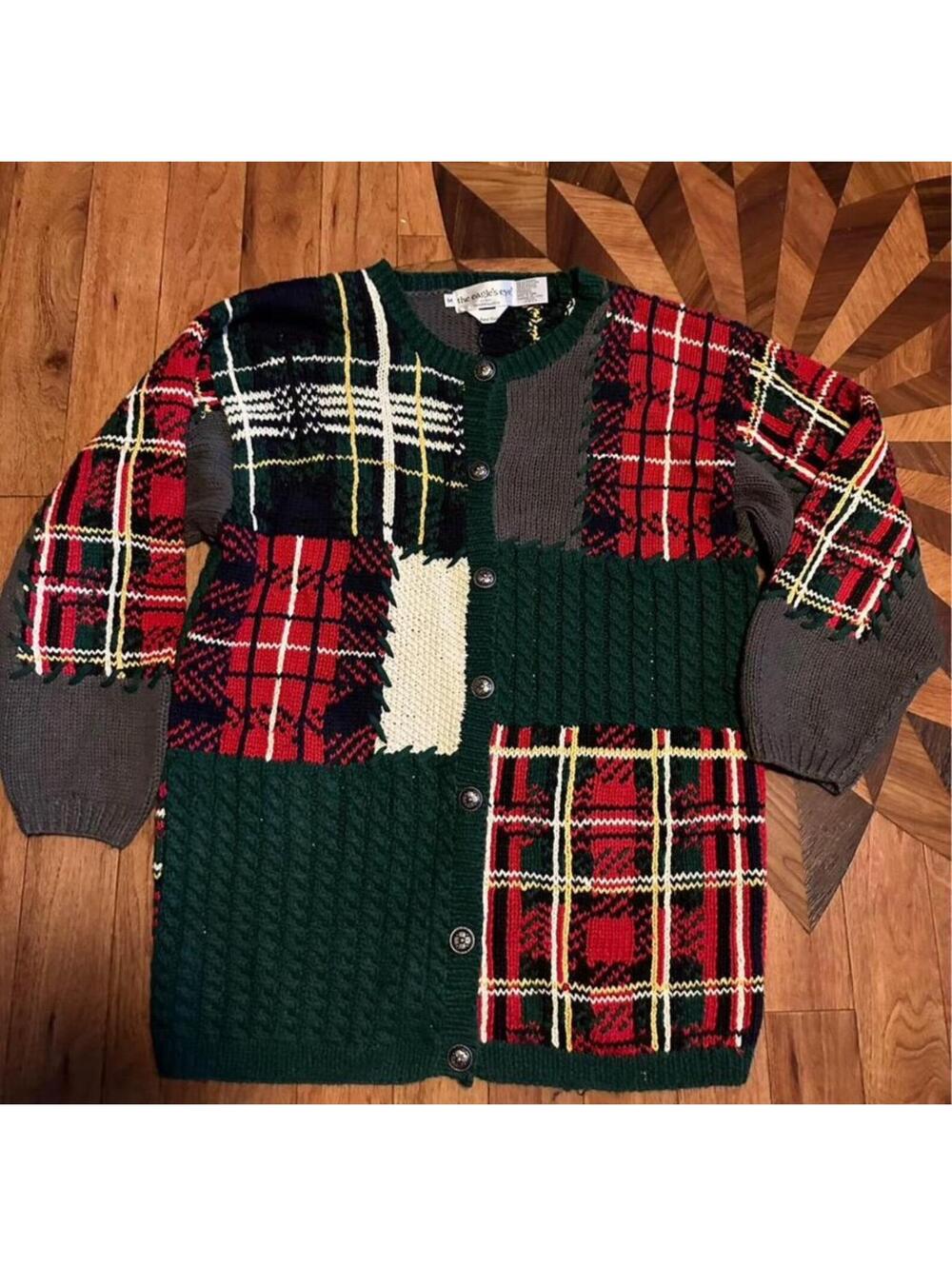 The Eagles Eye Womens Hand Knit Sweater Size Medium